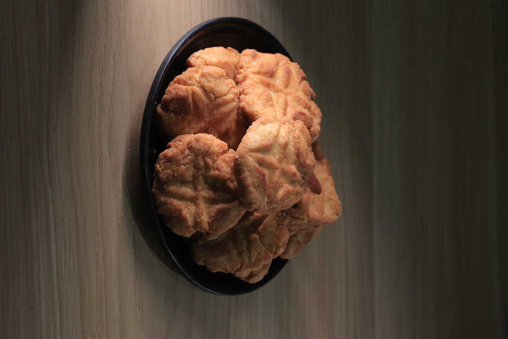 GUD THEKUA [ authentic and premium]